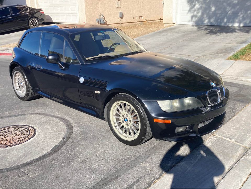 2002 BMW Z3 Coupe in Jet Black 2 over E36 Sand Beige