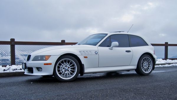 1999 BMW Z3 Coupe in Alpine White 3 over Walnut